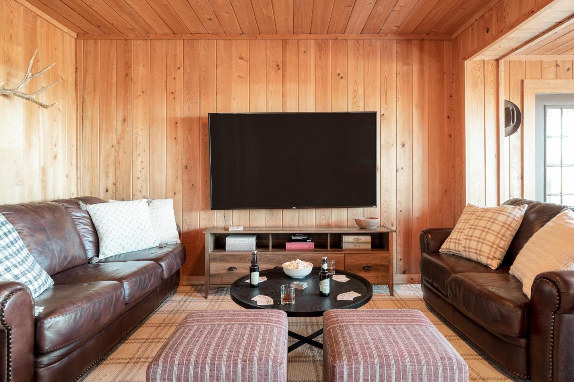 Fontana By Avantstay Gorgeous Mountain Cabin W Views Hot Tub Game Room Gatlinburg Exterior foto