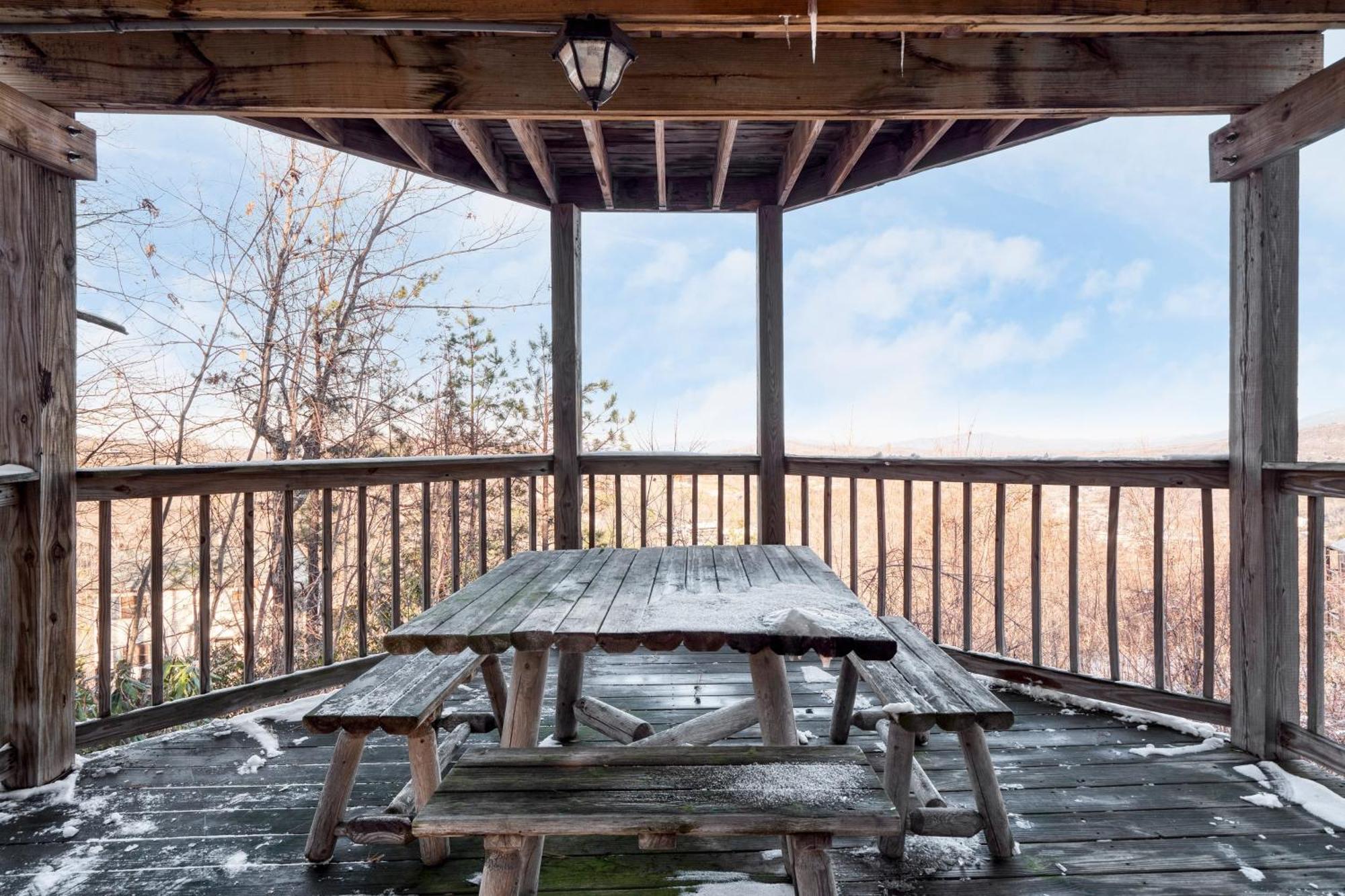 Fontana By Avantstay Gorgeous Mountain Cabin W Views Hot Tub Game Room Gatlinburg Exterior foto
